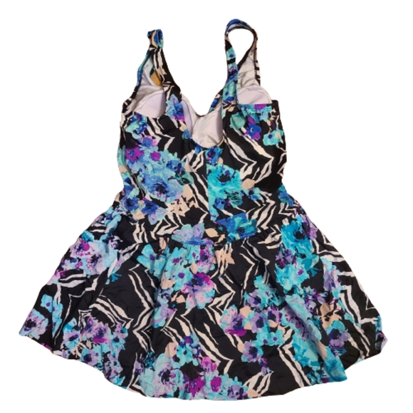 Maxine of Hollywood Onepiece Swimdress - Picture 3 of 6